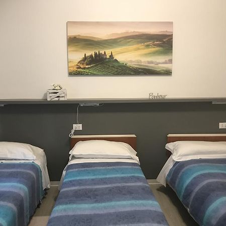 基娅拉酒店 萨维尼奥内 外观 照片